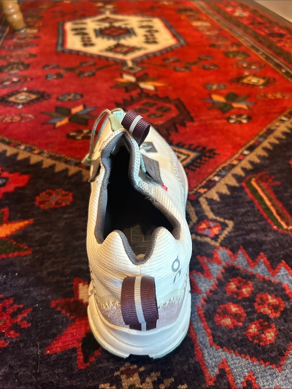 Women's On Cloud Sneakers with Cushioned Support - Picture 7 of 8